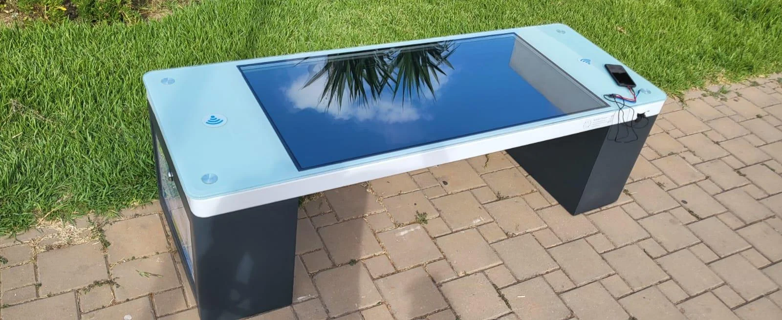 BenchRee Banc Solaire Connecté Nalida Power